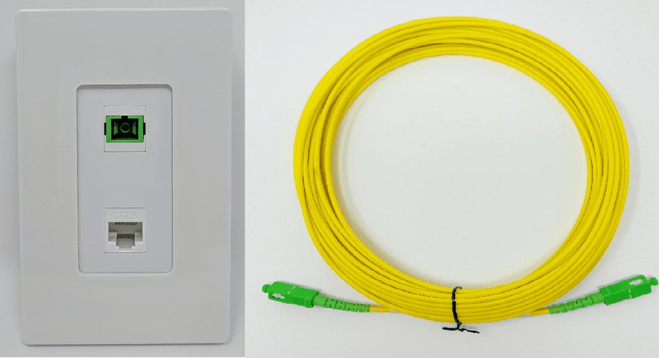 RiteAV - 1 Port SC/APC Simplex Fiber 1 Port Cat6 Ethernet Screwless Decorative Wall Plate includes a 30 Meter SC/APC Singlemode Simplex Cable